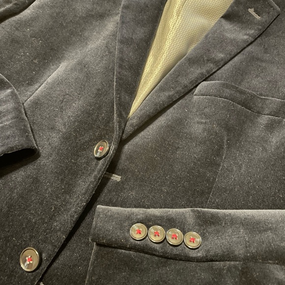 Navy velvet 40S Alfani blazer with red accents - Picture 3 of 7